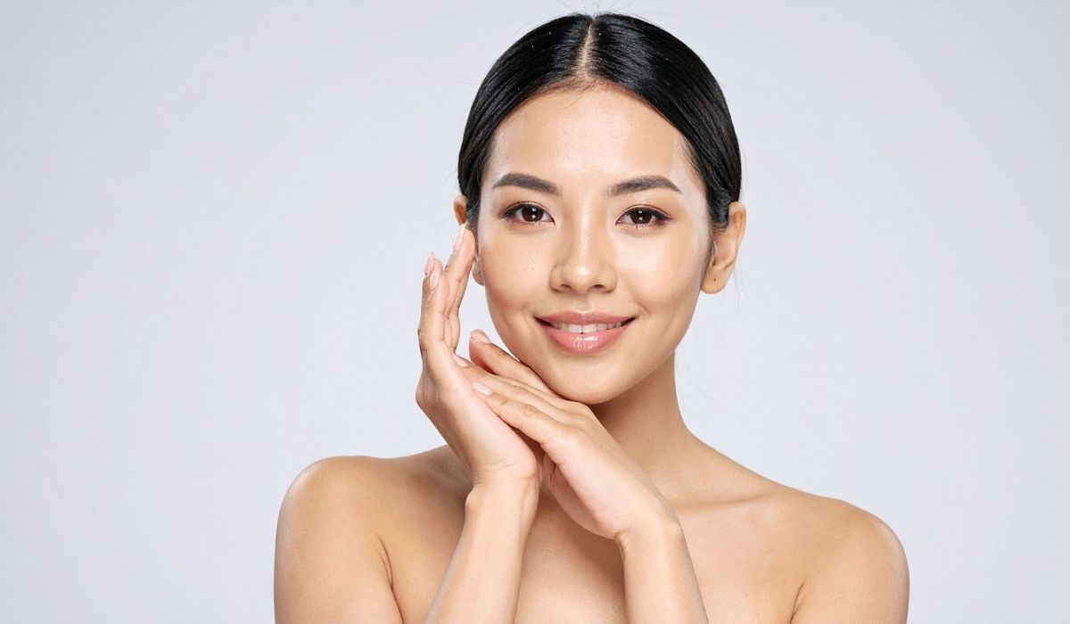 جلسات تنظيف البشرة في شفون كلينيكس: سرّ بشرة نقية وإشراقة لا تُقاوم